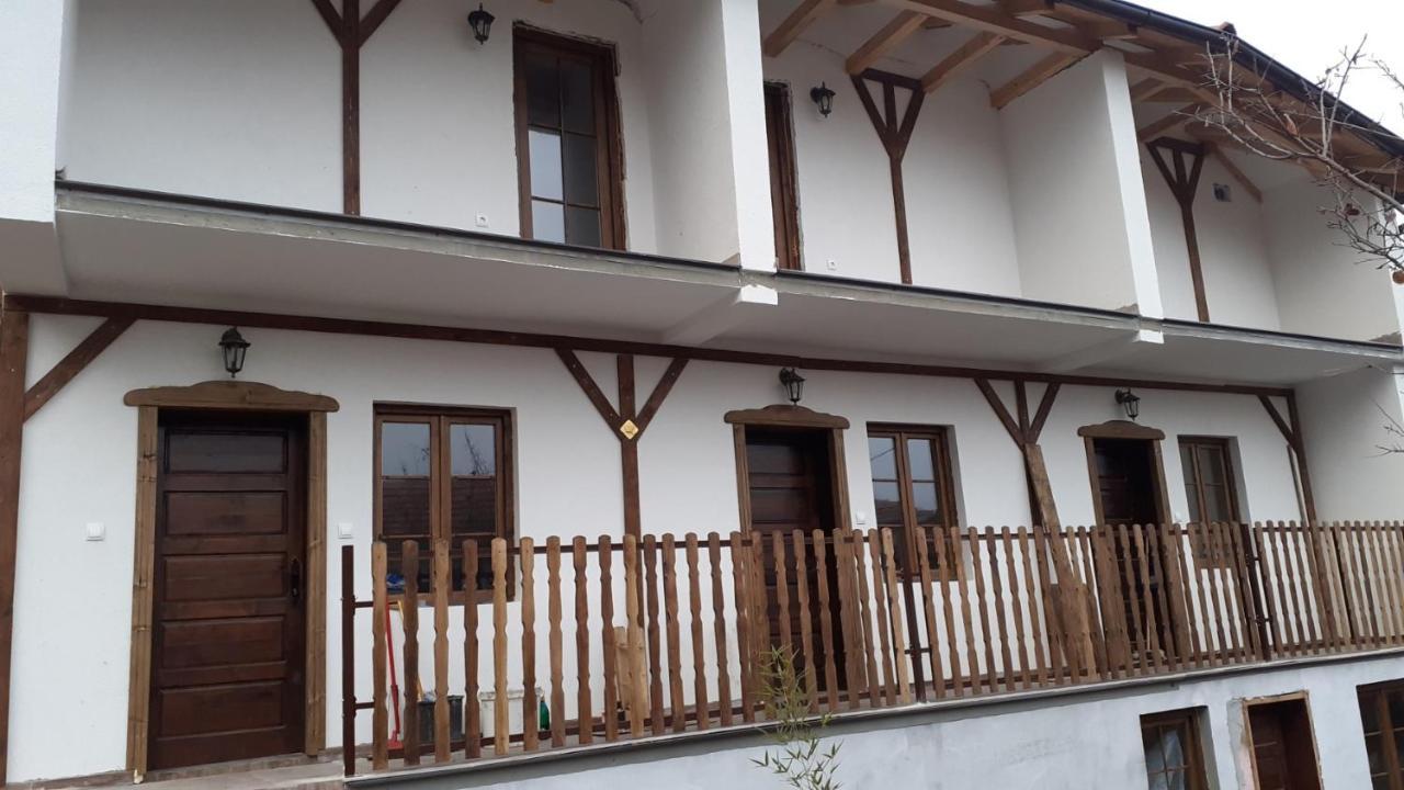 Golemi Kamik Pirot Vlasi Ngoại thất bức ảnh